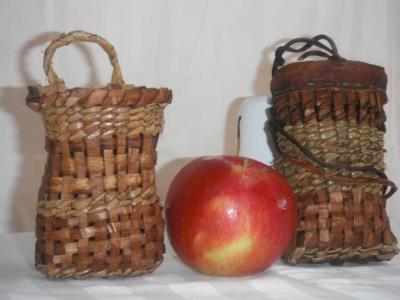 Little cedar basket